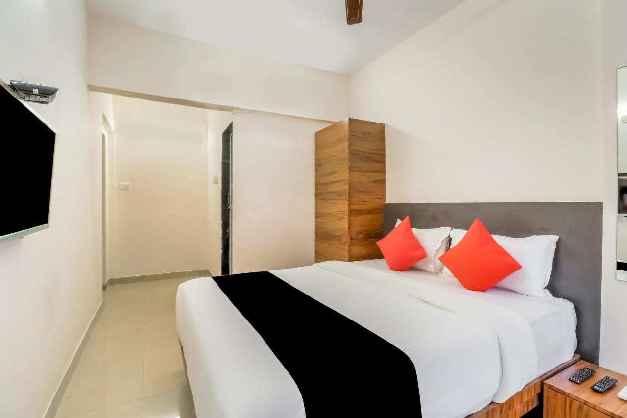 Hotel Crystal Inn Mumbai  Buitenkant foto