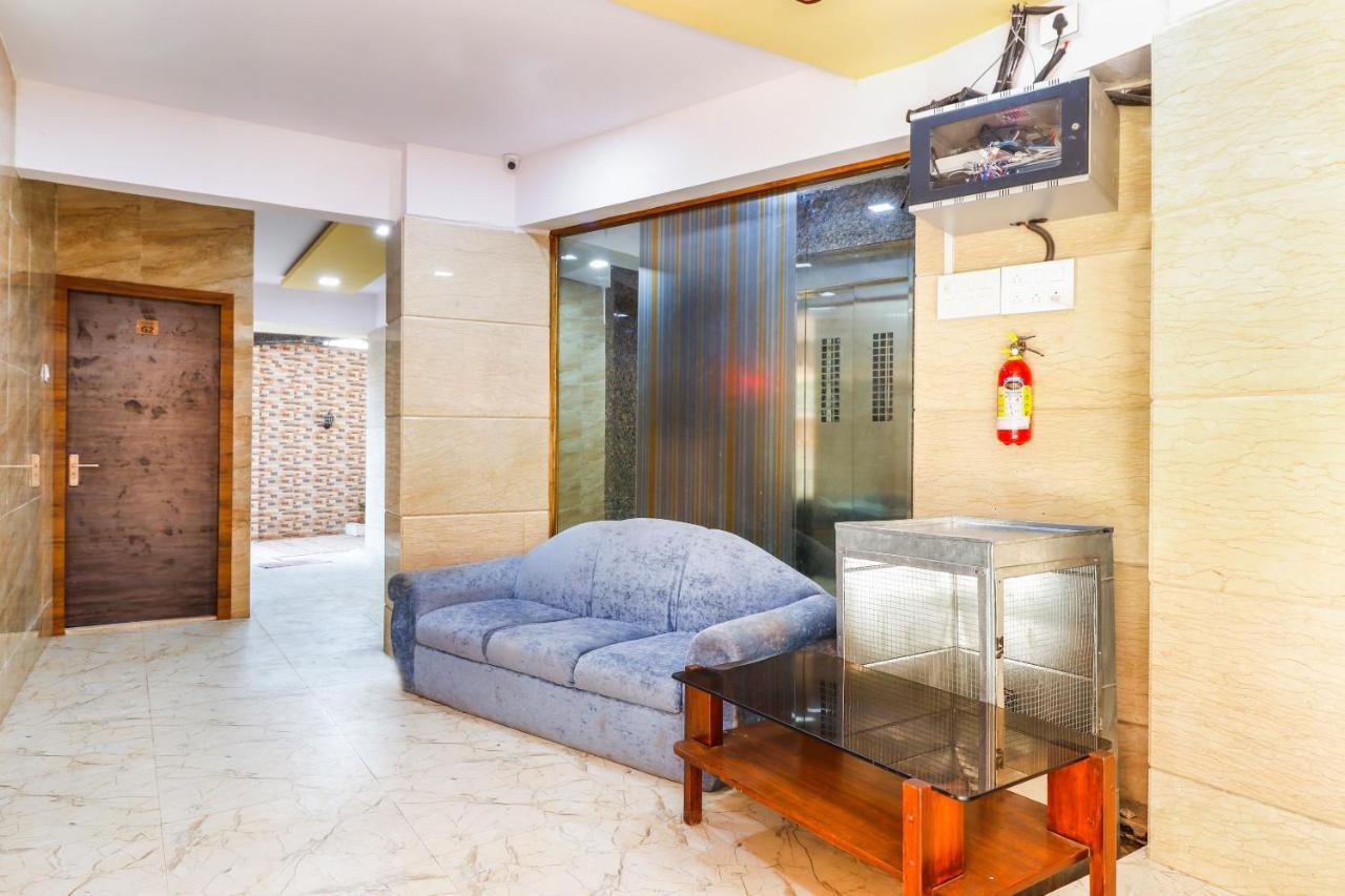 Hotel Crystal Inn Mumbai  Buitenkant foto